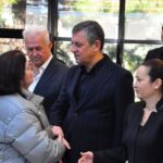 ozgur ozel gulsah durbayin ailesi ile birlikte taziyeleri kabul ediyor 2941fa94aa30