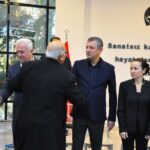 ozgur ozel gulsah durbayin ailesi ile birlikte taziyeleri kabul ediyor e7a0fcdf9189