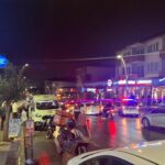 Serdivan'da esnaflar arasında silahlı kavga: Bir kişi hayatını kaybetti, diğer yaralı durumda 3 sakaryada 1 kisinin oldugu esnaf kavgasinda kacan kurye araniyor 34c1281f3546