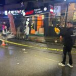 Serdivan'da esnaflar arasında silahlı kavga: Bir kişi hayatını kaybetti, diğer yaralı durumda 1 sakaryada 1 kisinin oldugu esnaf kavgasinda kacan kurye araniyor f60aa3f746e2