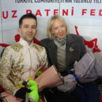 sampiyon buz patenci spora basladigi pistte jubilesini yapti b8d72cbbe3c1