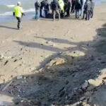 Samsun'da Denize Düşen Kişinin Cansız Bedeni Dalgıçlar Tarafından Bulundu 1 samsunda denize dusup kaybolan kisinin cansiz bedenine ulasildi 1507de3a62b3