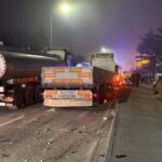 tirin arkadan captigi servis minibusundeki 9 kisi yaralandi 2a24bf3d56b0
