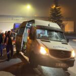 tirin arkadan captigi servis minibusundeki 9 kisi yaralandi 347399943020