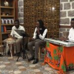 turkiyenin afrika buyukelcileri afrika el sanatlari ve kultur evini ziyaret etti 5a7fcb37b810