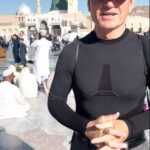 Emekli İşçi, Bisikletiyle 3 Bin 450 Kilometre Pedal Çevirerek Medine'ye Ulaşmayı Başardı 5 umre icin bisikletle yola cikti 3 bin 450 kilometre pedal cevirip medineye ulasti faef3d6523ec