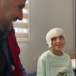 vucudunun bir kismi topraga gomulu bulunan amir okulunu ve arkadaslarini ozlemis c83cd09c14d9