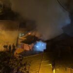 Zonguldak'ta Yangında Mahsur Kalan Papağan, İtfaiye Ekipleri Tarafından Kurtarıldı 3 yanan evden mahsur kalan papagani itfaiye kurtardi c5bb32d0523e