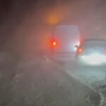 Kop Dağı Geçidi'nde Yoğun Kar Nedeniyle Araçlar Mahsur Kaldı 1 2409 metre rakimli kop dagi gecidi kapandi 2 14757abd00ca