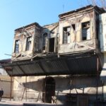 adanada tarihi binanin catisi coktu esnaf onlem alinmasini istedi d704ead69e9c