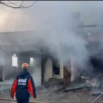 Amasya'da Çıkan Yangında 2 Katlı Ev Kullanılamaz Hale Geldi 3 amasyada 2 katli ev yandi 836ea2a5b5c2