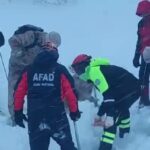 artvinde 1 kisinin oldugu cigda kar altinda kalan 2 coban araniyor a36aef96e686