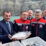 Bakan Yumaklı: Su ürünlerinde 2,3 milyar dolarlık ihracat rakamına ulaştık 2 bakan yumakli su urunlerinde 23 milyar dolarlik ihracat rakamina ulastik d780990e6273