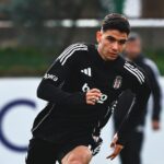 besiktasta yasin ozcan ilk antrenmanina cikti b4287d6ee061