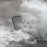 bodrumda firtina tekne karaya vurdu feribot seferleri iptal edildi c1d00df77809