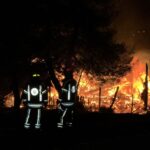 bursada ahsap ev yangin 2 kisi dumandan etkilendi 2a56e1cbf637