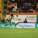 corendon alanyaspor fenerbahce 2 3 6c0a06dfc031