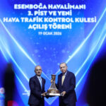 Cumhurbaşkanı Erdoğan, Esenboğa Havalimanı'nın 3. pistinin açılışında önemli mesajlar verdi. 3 cumhurbaskani erdogan bu ulkenin kaynaklarini bu ulkenin vatandaslari icin kullaniyoruz af4c6ac2fbbd