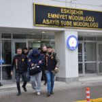 Eskişehir merkezli fuhuş operasyonu; 13 gözaltı 3 eskisehir merkezli fuhus operasyonu 13 gozalti e655e6d798ae