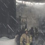 Arnavutköy'deki Plastik Fabrikasında Çıkan Yangın Kontrol Altına Alındı 5 istanbul arnavutkoyde plastik fabrikasinda cikan yangin sonduruldu e1b32fdaebac