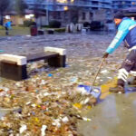 istanbul bakirkoyde lodosla sahile tasinan atiklar temizlendi 26872932a4ab