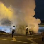 Esenyurt TEM Otoyolu'nda Lastik Yüklü Minibüste Yangın Çıktı, Araç Kül Oldu 2 istanbul esenyurt tem otoyolunda minibus alev alev yandi 143c3403c7da