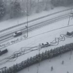 istanbul eyupsultanda kar yagisi araclar yolda kaldi d5d7f31acba2