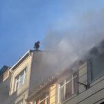 istanbul kucukcekmecede catida yangin alevler bitisik binaya sicradi ek goruntu 880104bd4468