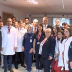 istanbul saglik bakani memisoglu yeni yilin ilk bebeklerini ziyaret etti 40df6420730f