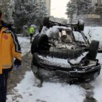 istanbul umraniyede buzlanan yolda kayan otomobil takla atti 56a86193e89b