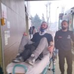 kontrolden cikan otomobil once kaldirima ardindan agaca carpti 2 yarali e261525f97e1