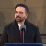 new york belediye baskani mamdani halka acik torende yemin etti d431cee111dc