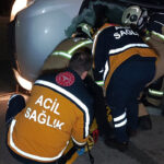 park halindeki otomobile carpip takla atan aracta mahsur kaldi 9108baaf9a6b
