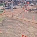 İnegöl'de Motosikletin Devrilmesiyle Yaşanan Kazada Yaralanan Sürücü Hastaneye Kaldırıldı 2 yola firlayan cocuga carpmamak icin ani manevra yapti motosikletten dusup yaralandi 6efebc34226e