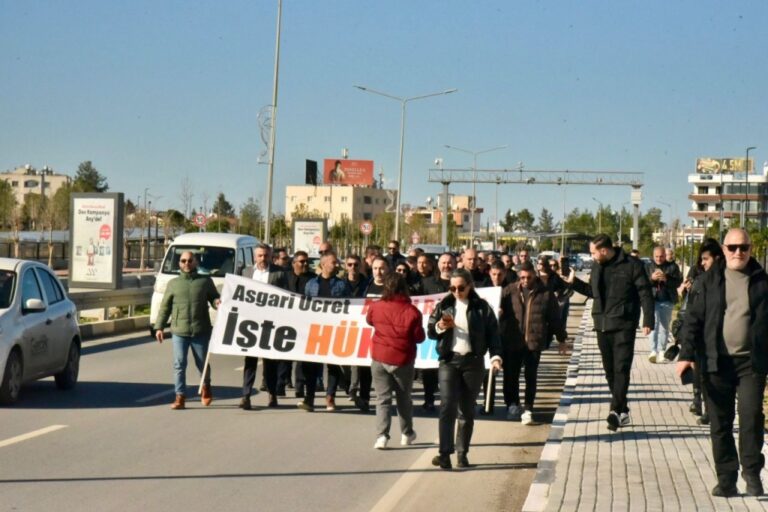 KKTC’de Sendikalardan Hükümete Sert Tepki: 5 Örgüt 24 Şubat’ta Başbakanlığa Yürüyecek