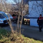 2 cocuk babasi evinde olu bulundu 6d4d11d50faa