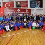 Adıyaman’da sporcular madalyaları depremde ölenlerin adına aldılar 6 adiyamanda sporcular madalyalari depremde olenlerin adina aldilar 61a5741fdf82
