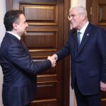 babacandan dervisogluna ziyaret b36bd3af12d9