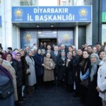 Bakan Bak: Birileri gibi deprem turisti değiliz 1 bakan bak birileri gibi deprem turisti degiliz 5648863176ab