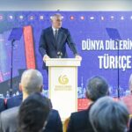 bakan ersoy dunya dillerinde turkce sozlugunu kamuoyuna tanitti cdebd57eaf50