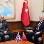 Bakan Güler, Birleşik Krallık Genelkurmay Başkanını kabul etti 2 bakan guler birlesik krallik genelkurmay baskanini kabul etti 43a9331b750d
