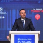 Bakan Kacır: Tam bağımsız Türkiye yolculuğumuza devam ediyoruz (3) 2 bakan kacir tam bagimsiz turkiye yolculugumuza devam ediyoruz 3 482fb36e235f