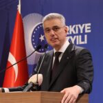 bakan memisoglu saglik calisanlariyla iftar yapti b31850ef21cf