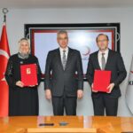 bakan memisoglu turk kizilay genel baskani yilmaz ile bir araya geldi e559f01facce