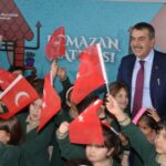 Bakan Tekin, Erzurum'da 12 derslikli okulun açılışını yaptı (2) 4 bakan tekin erzurumda 12 derslikli okulun acilisini yapti 2 0d5a58f3befe