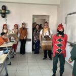 bakan yardimcisi yilmaz canakkalede ogrenciler ile bulustu f1a3f4d2c112