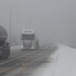 bolu daginda kar yagisi ve sis adf865e5be1d