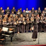 Devlet Çoksesli Korosu'nun koro şeflerine yönelik eğitimi tamalandı 1 devlet coksesli korosunun koro seflerine yonelik egitimi tamalandi 26cbcd61626d