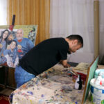 elleri olmayan ressam sevgililer gunu icin aldigi siparisleri hazirliyor 380f151a6b53