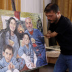 elleri olmayan ressam sevgililer gunu icin aldigi siparisleri hazirliyor 850a3fd21759